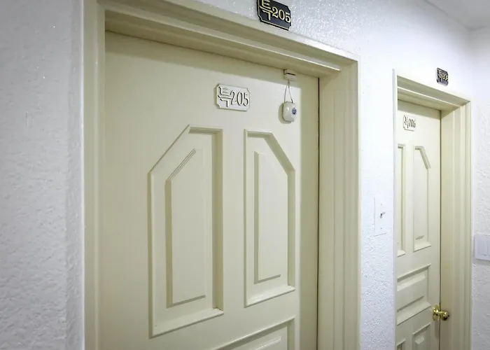 Saerim Hotel 2*